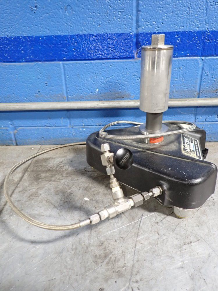 Ametek Pneumatic Pressure Tester