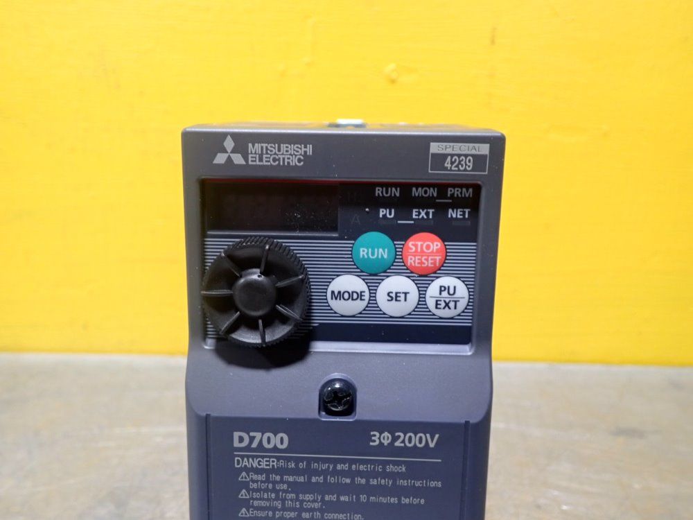 Mitsubishi Fr-d720-042-n7 Inverter Drive- Unit - Fr-d720-042-n7