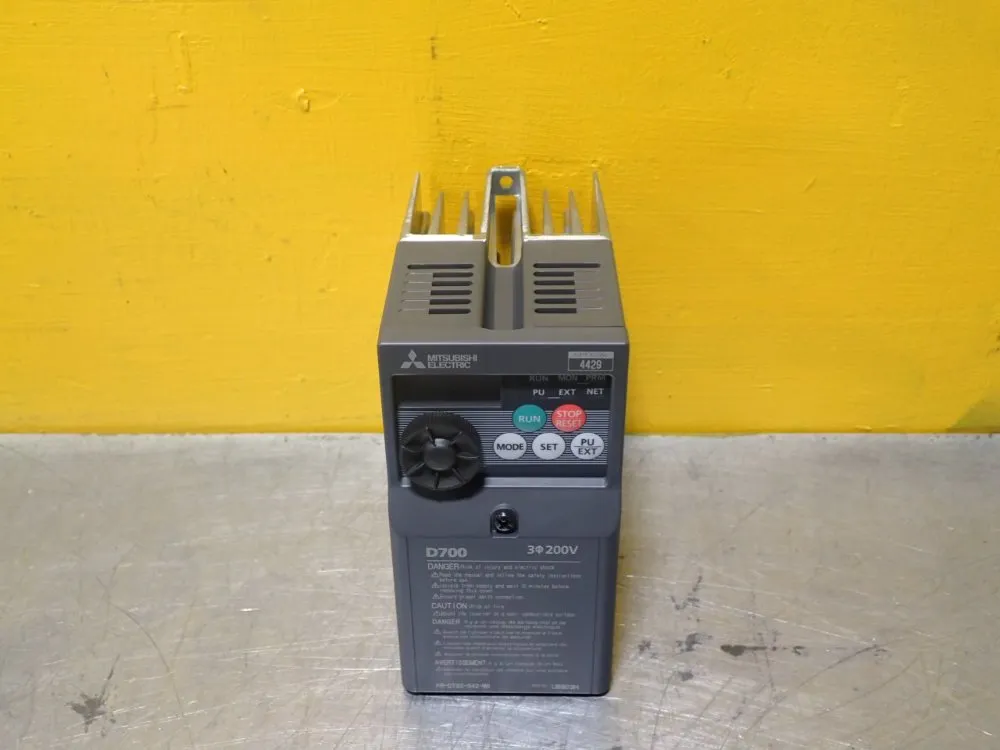 Mitsubishi Fr-d720-042-w1 Inverter Drive Unit; - Fr-d720-042-w1
