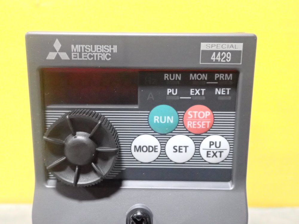 Mitsubishi Fr-d720-042-w1 Inverter Drive Unit; - Fr-d720-042-w1