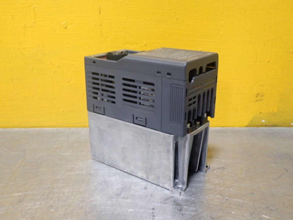 Mitsubishi Fr-d720-042-w1 Inverter Drive Unit; - Fr-d720-042-w1