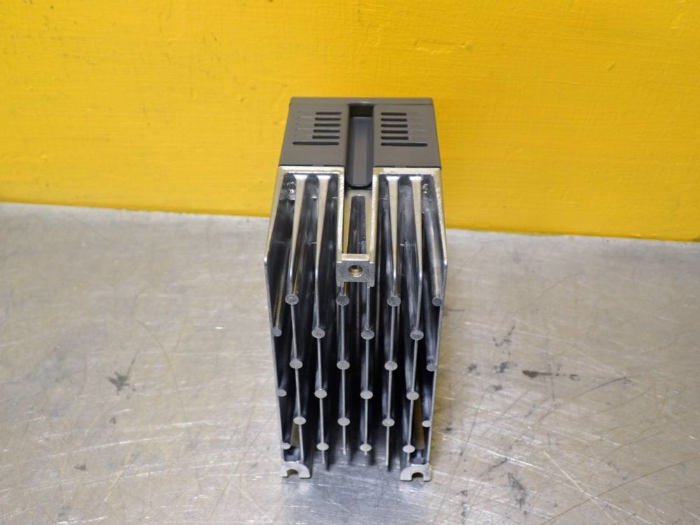 Mitsubishi Fr-d720-042-w1 Inverter Drive Unit; - Fr-d720-042-w1