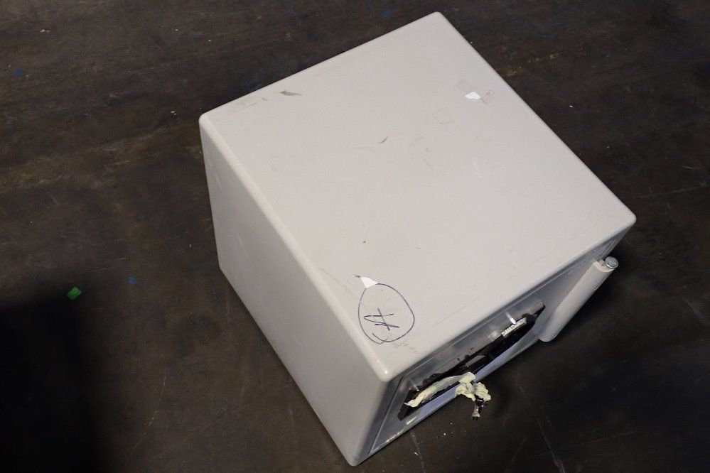 Sentry Safe - Aj-383932