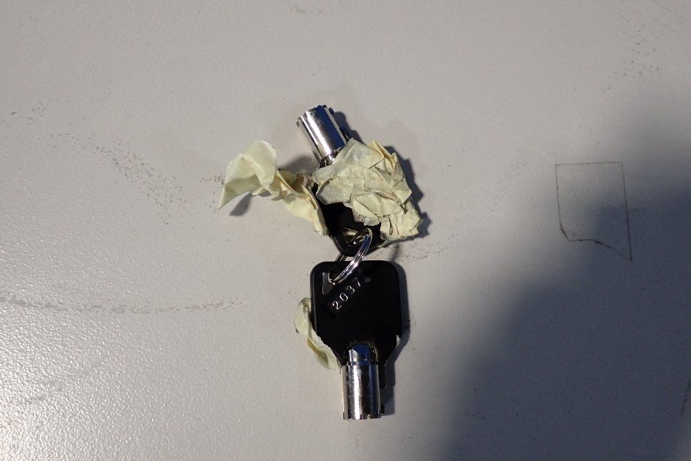 Sentry Safe - Aj-383932