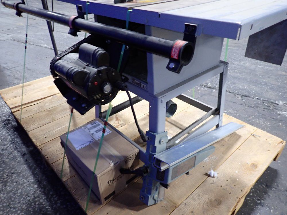 Delta 9 1/2" Table Saw