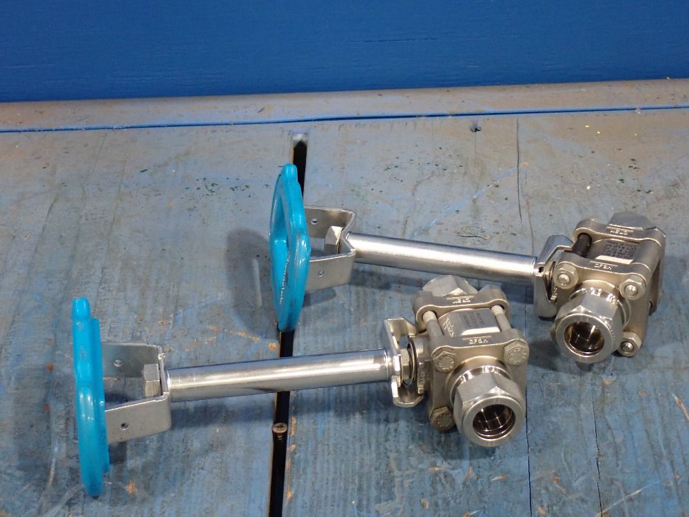 Snagelok 2200 Psi@100Â° 3/4" Ball Valves - Ss-63ts12