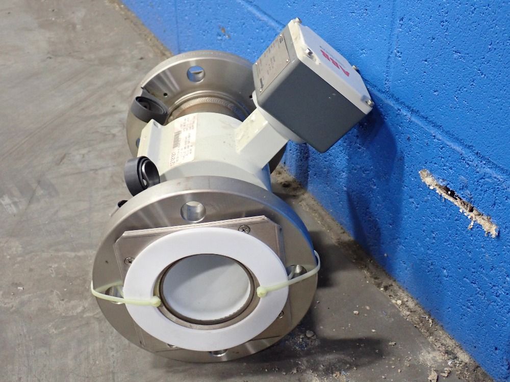 Abb 792.52 Gpm Magnetic Flowmeter - 10ds3111ee