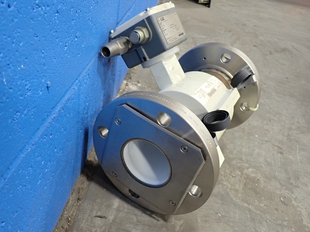 Abb 792.52 Gpm Magnetic Flowmeter - 10ds3111ee