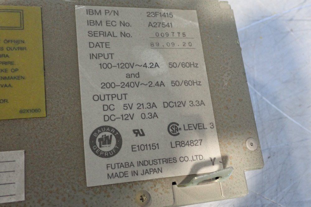 Futaba 4.2 Amps Power Supply - 23f1415