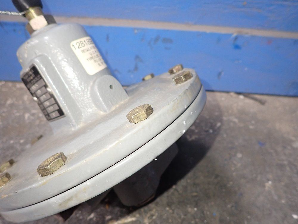 Fisher Regulator - 92b