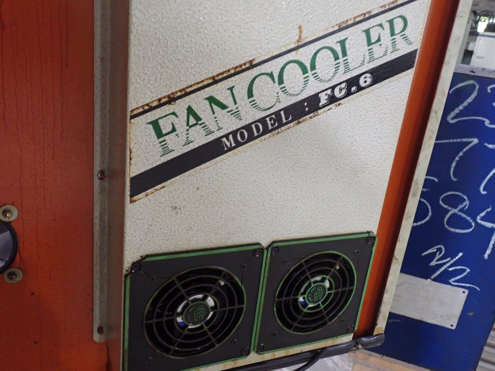 Daewoo Cnc Lathe W Conveyor - Puma V10