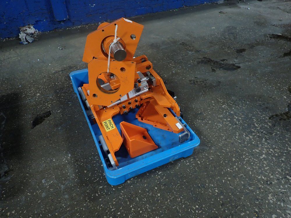 Ck Hart Crane Attachment