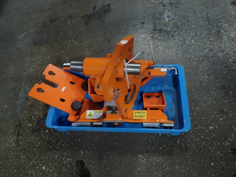 Ck Hart Crane Attachment