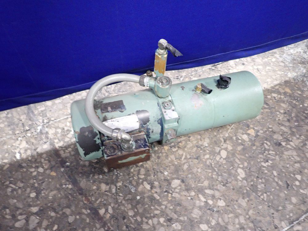 John S Barnes Corp Pump - C6t17f22a