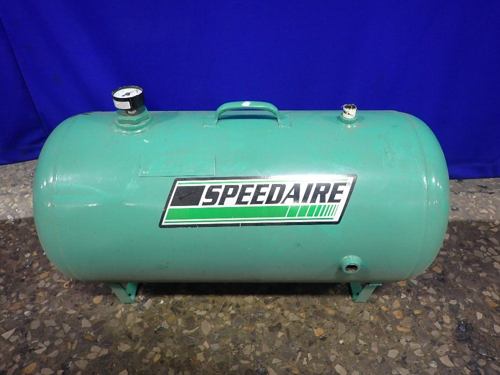 Speedaire Compressed Air Tank - 17 Gallons