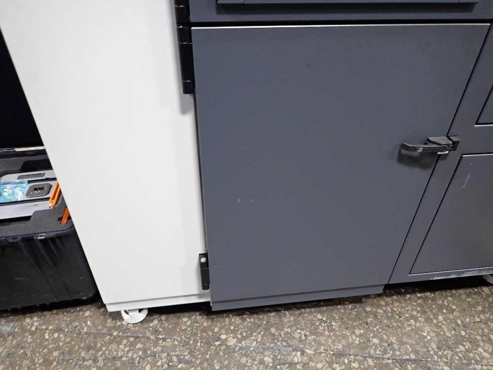 Renishaw Laser Melting System - Am400