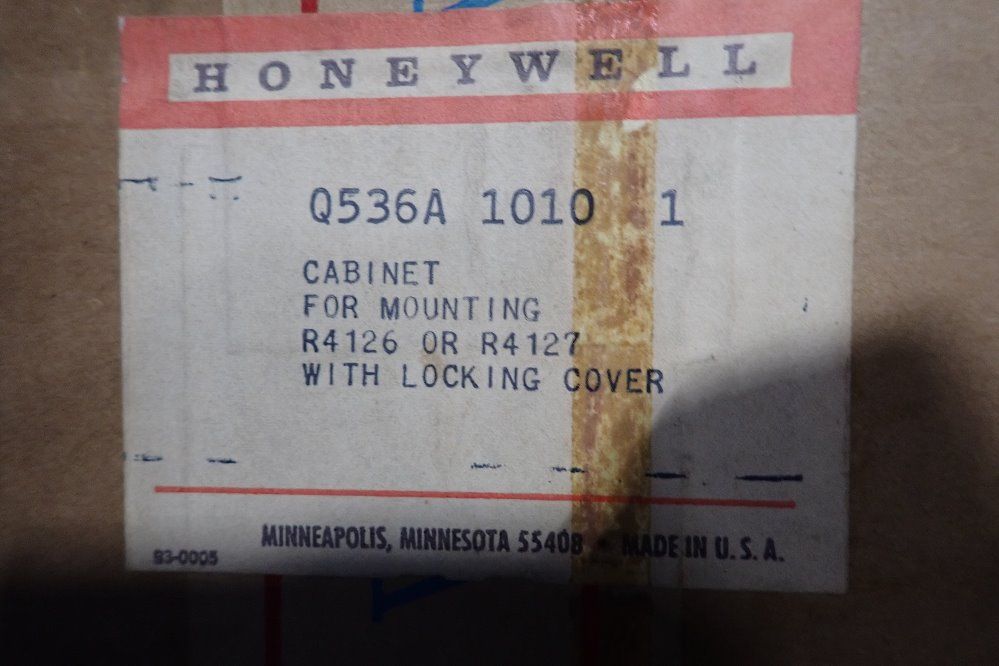Honeywell Mounting Cabinet - 01536a10101