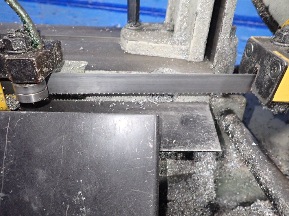 Swivel 14" X 9" Horizontal Band Saw - 00923011