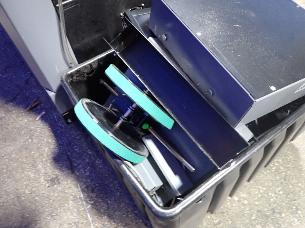 Duplo Booklet Maker - Dbm-5000