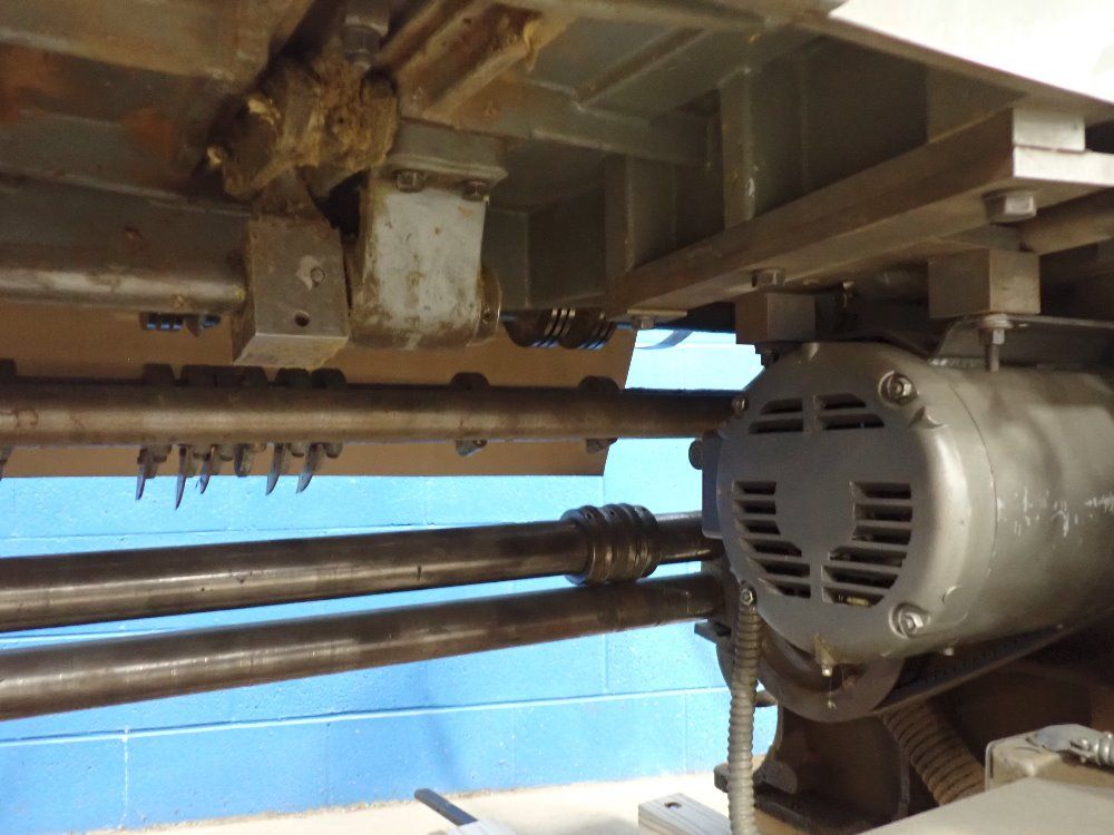 S&s 32-1/2 X 67 Slotter