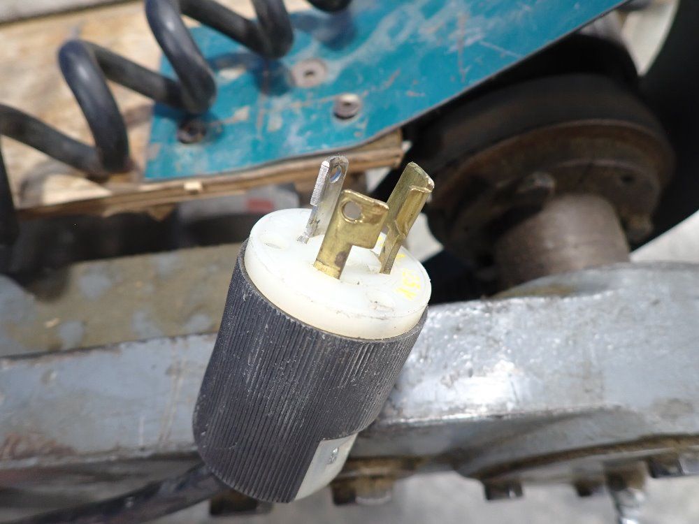 S&s 32-1/2 X 67 Slotter