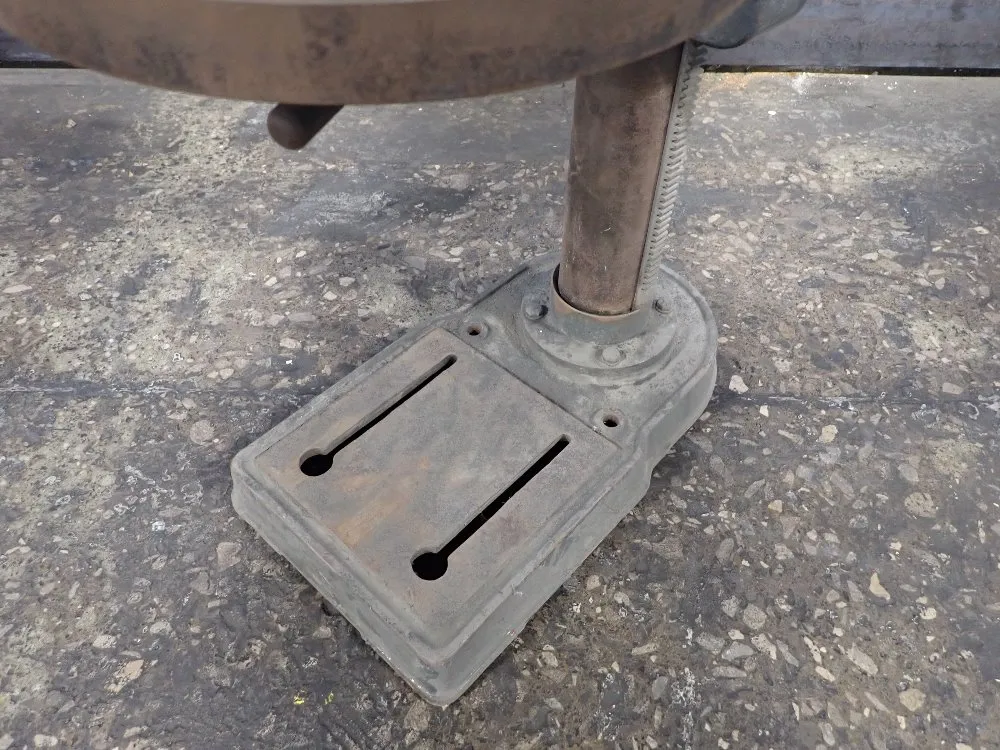 Central 6 1/2" Drill Press - C112