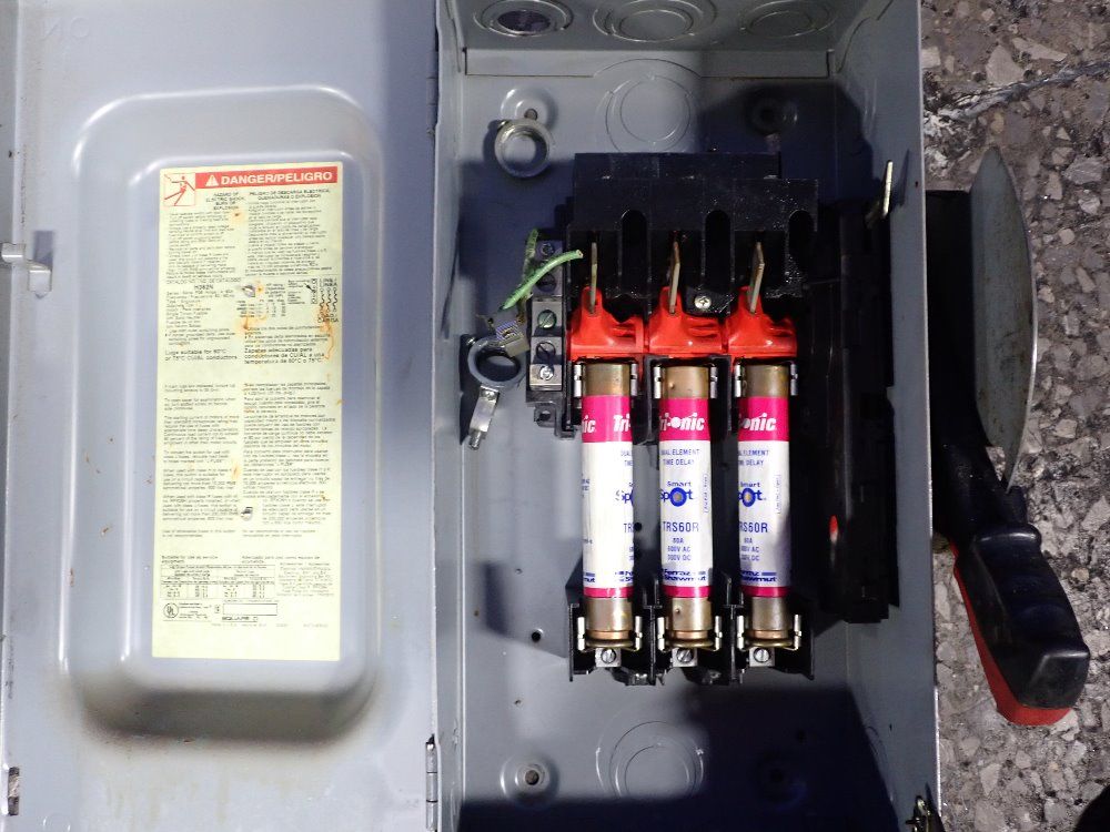 Square D 60 Amps/600v Fusible Disconnect - H362n