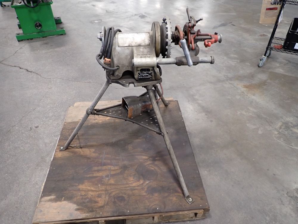 Rigid Pipe Threader - No. 300