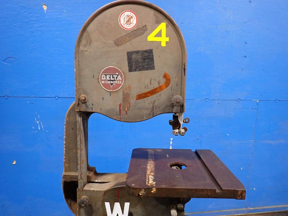 Delta 13 1/2" Vertical Band Saw