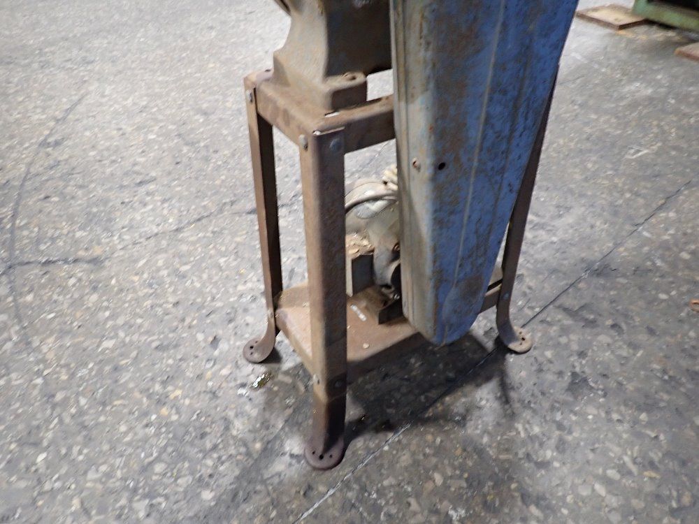 Delta 13 1/2" Vertical Band Saw