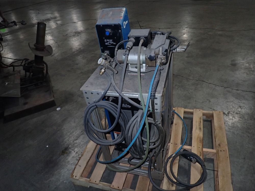 Miller Electric Mfg. Co. 22.95 Kw Welder W/wire Feeder - Axcess 450