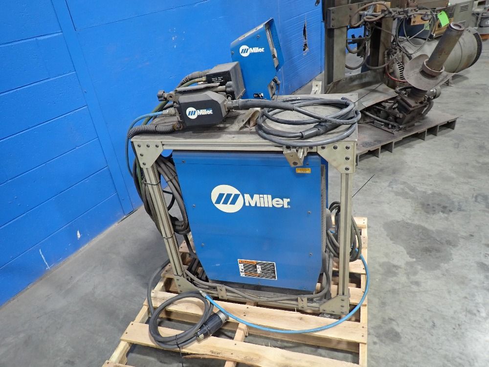 Miller Electric Mfg. Co. 22.95 Kw Welder W/wire Feeder - Axcess 450