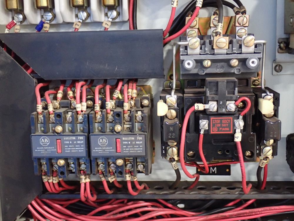 Cadillac Stamp Co. 1-1/2 Hp Stamping Machine - 58