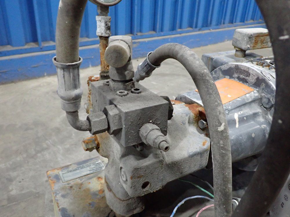 Circuit Sevices 200 Gal Hydraulic Pump - J1549-5
