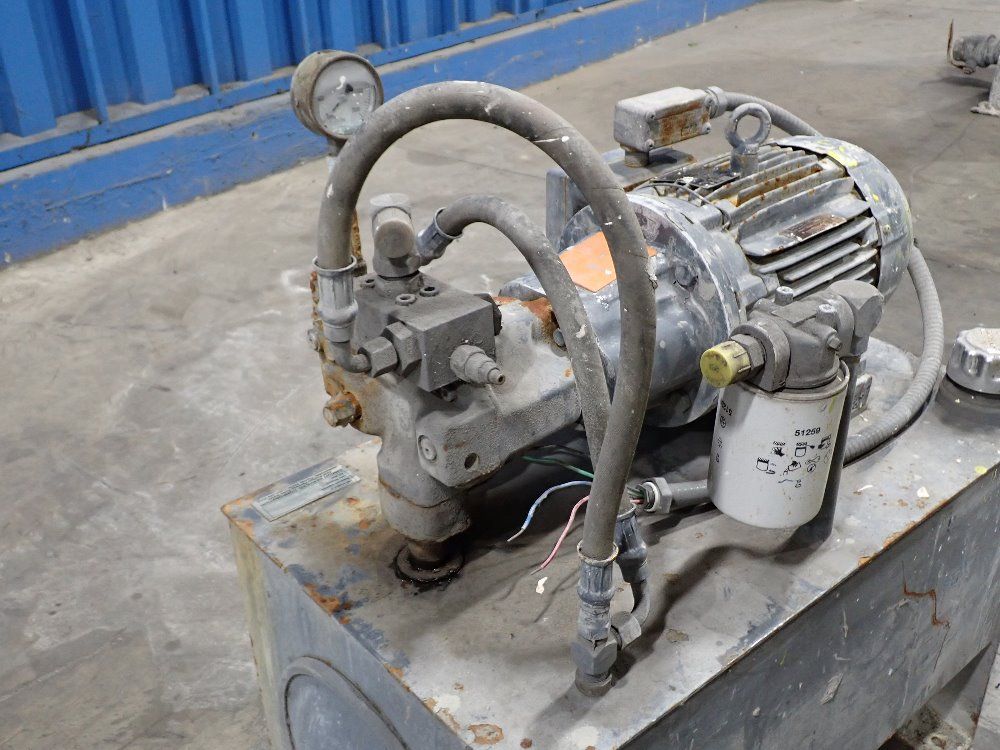 Circuit Sevices 200 Gal Hydraulic Pump - J1549-5