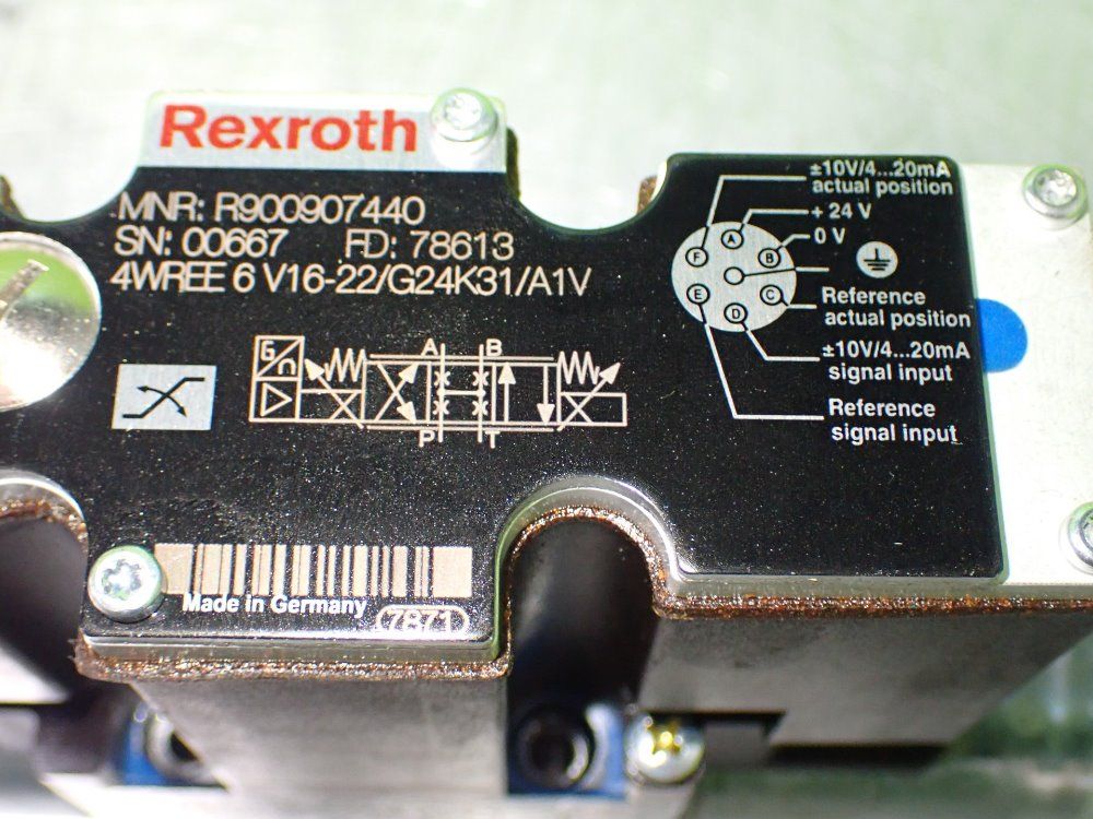 Rexroth R900907440 Directional Hydraulic Valve. 4wree 6v16-22/g24k31/a1v - R900907440