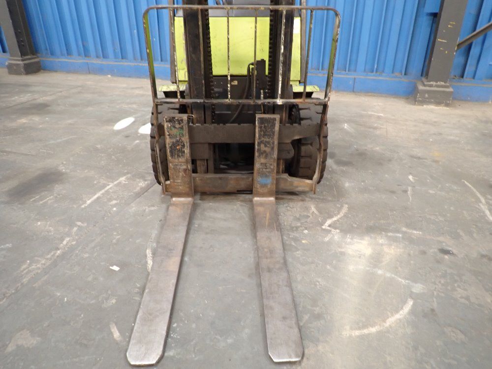 Clark 6000lbs Propane Forklift - Cgp30