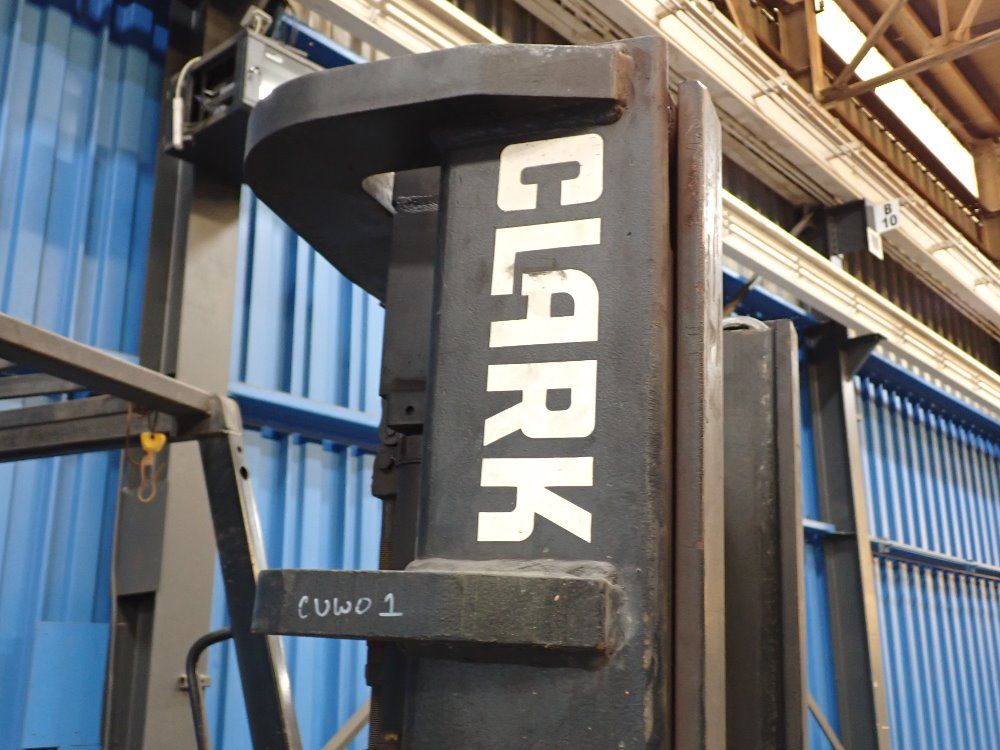 Clark 6000lbs Propane Forklift - Cgp30