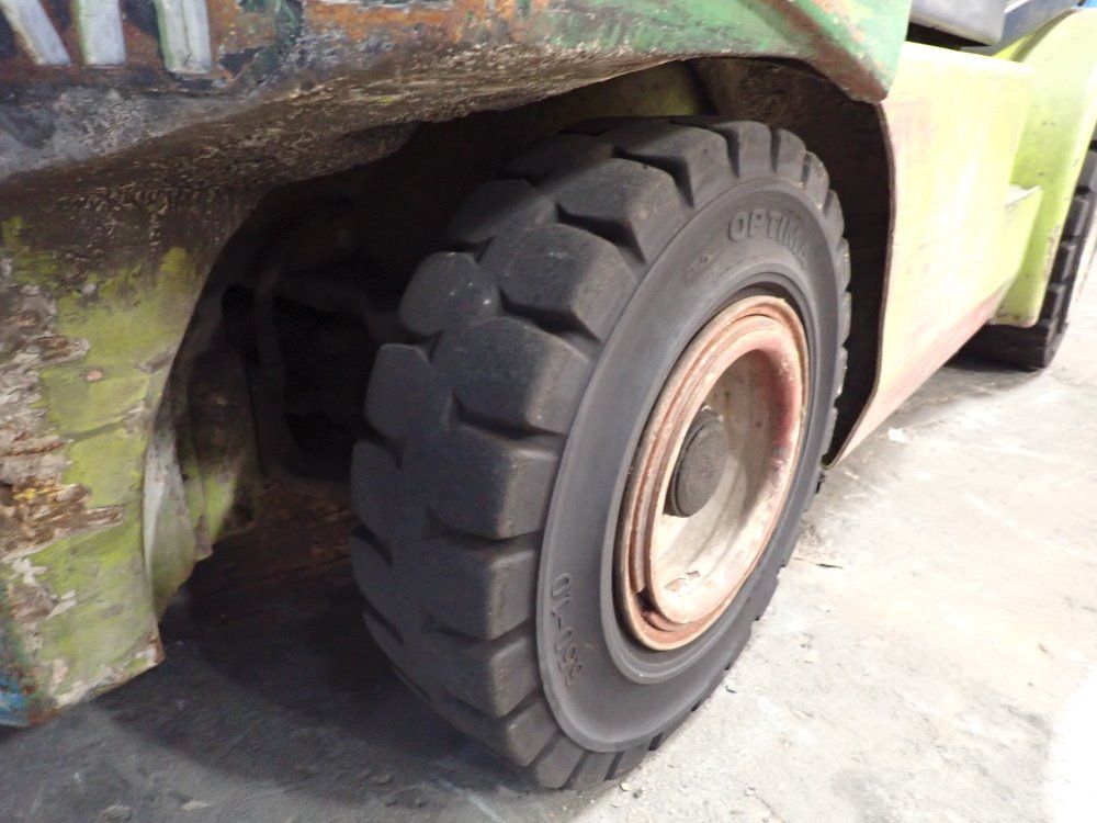 Clark 6000lbs Propane Forklift - Cgp30