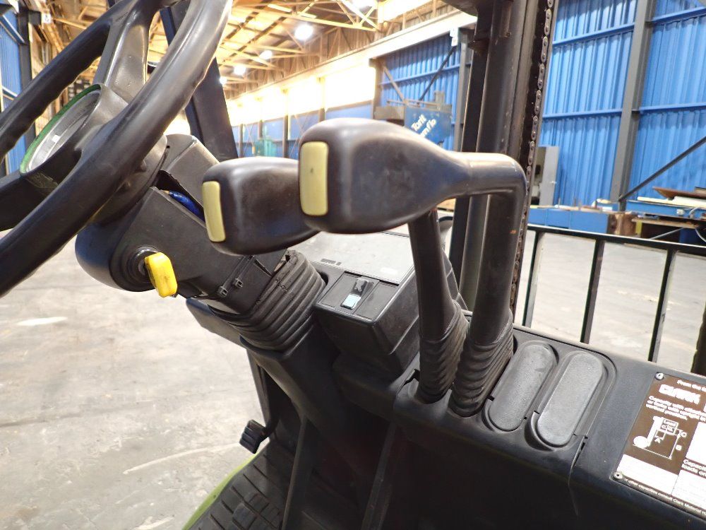 Clark 6000lbs Propane Forklift - Cgp30