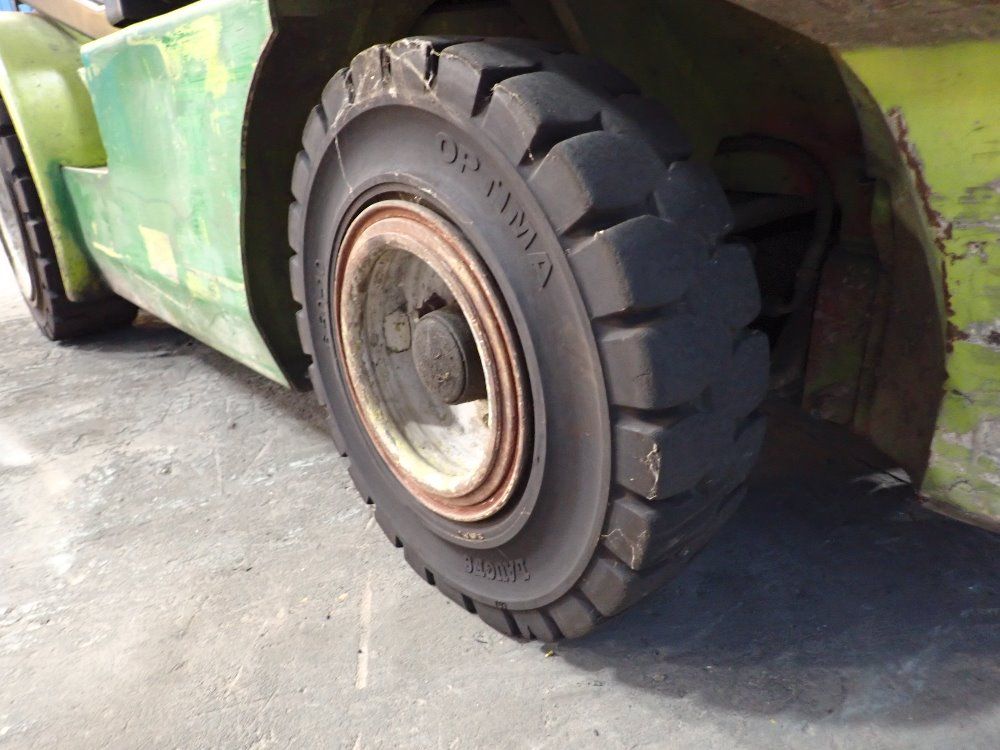 Clark 6000lbs Propane Forklift - Cgp30