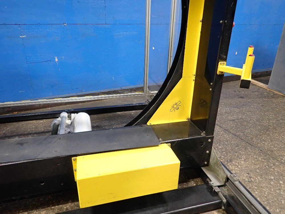 Yellow Jacket Orbital Stretch Wrapper