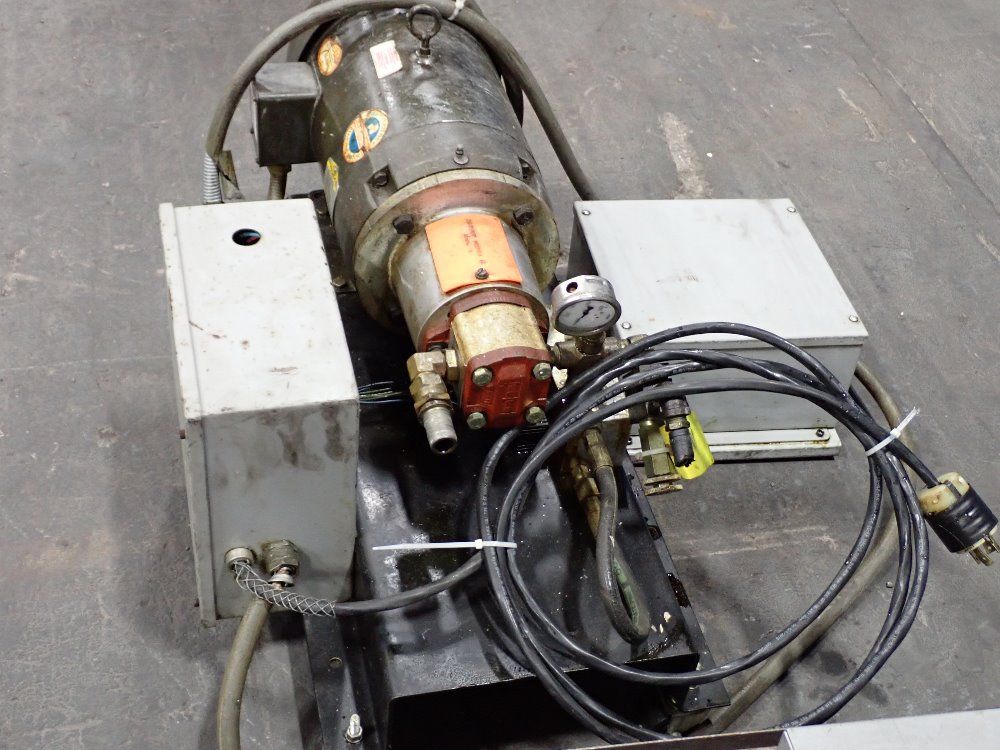 Okuma Cnc Vertical Machining Center - Mx-45 Vae