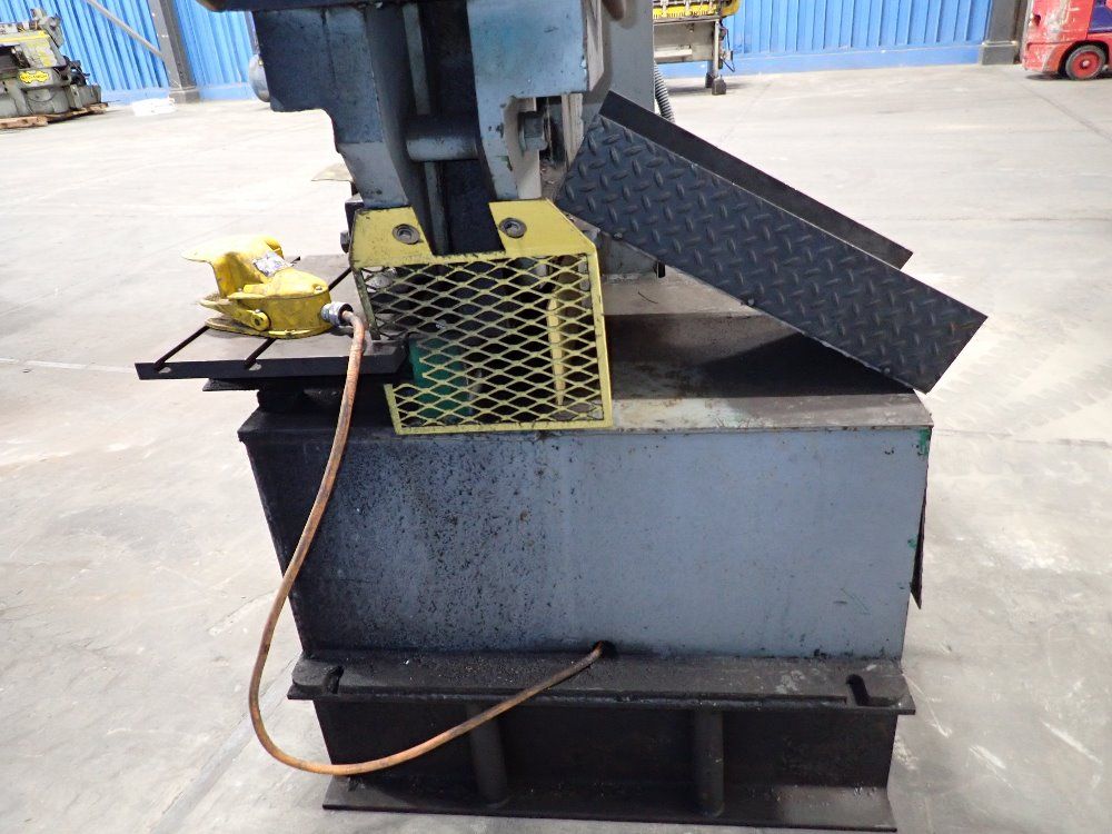 Hill Acme Ironworker - Model 6 Metalworker