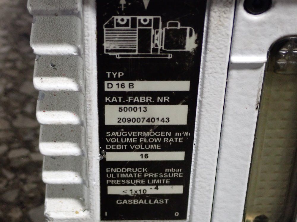 Trivac Vacuum Pump - D16b