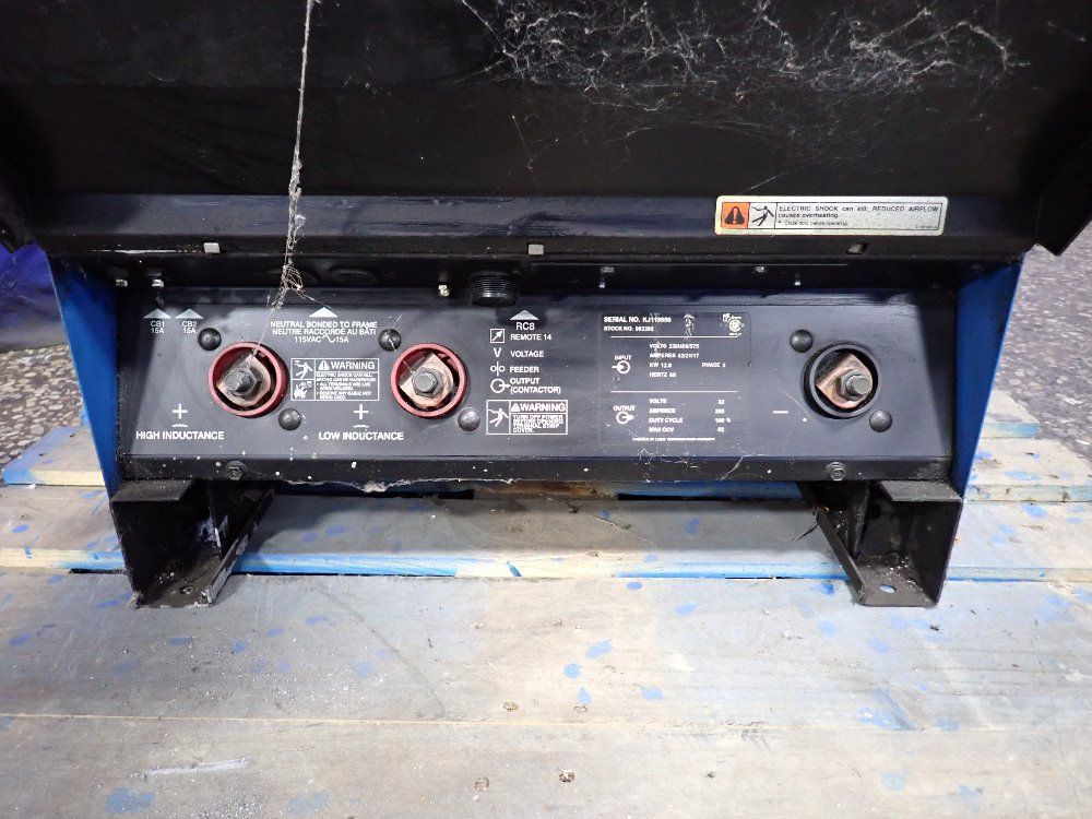 Miller 300 Amps Welder - Deltaweld 302