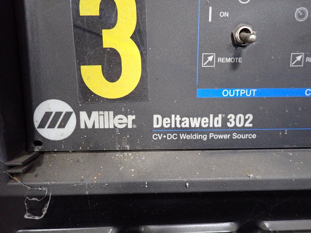 Miller 300 Amps Welder - Deltaweld 302