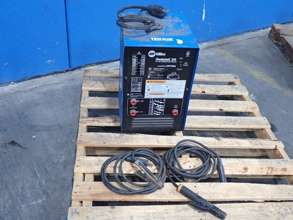 Miller 225a Thunderbolt 225 Welder - Thunderbolt 225