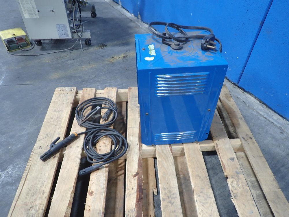 Miller 225a Thunderbolt 225 Welder - Thunderbolt 225