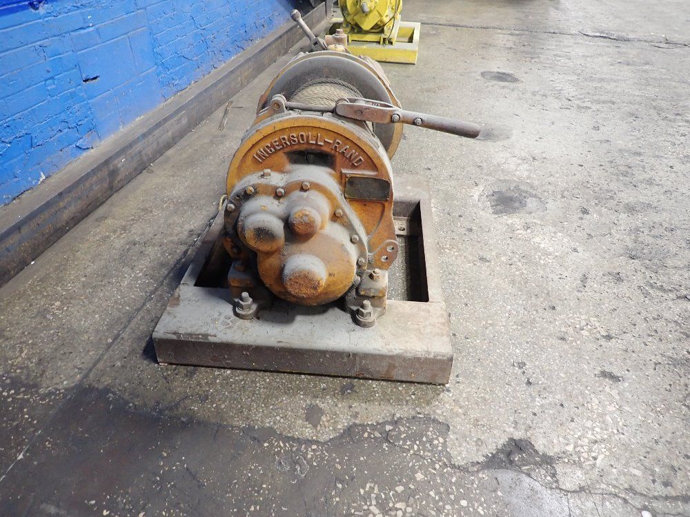 Ingersoll Rand Pneumatic Winch - Hol40